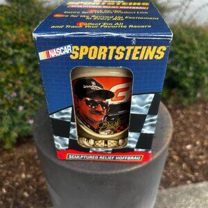 NEW  SIGNATURE SPORT DALE EARNHARDT SCULPTURED STEIN‎ DRAM TREE NIB